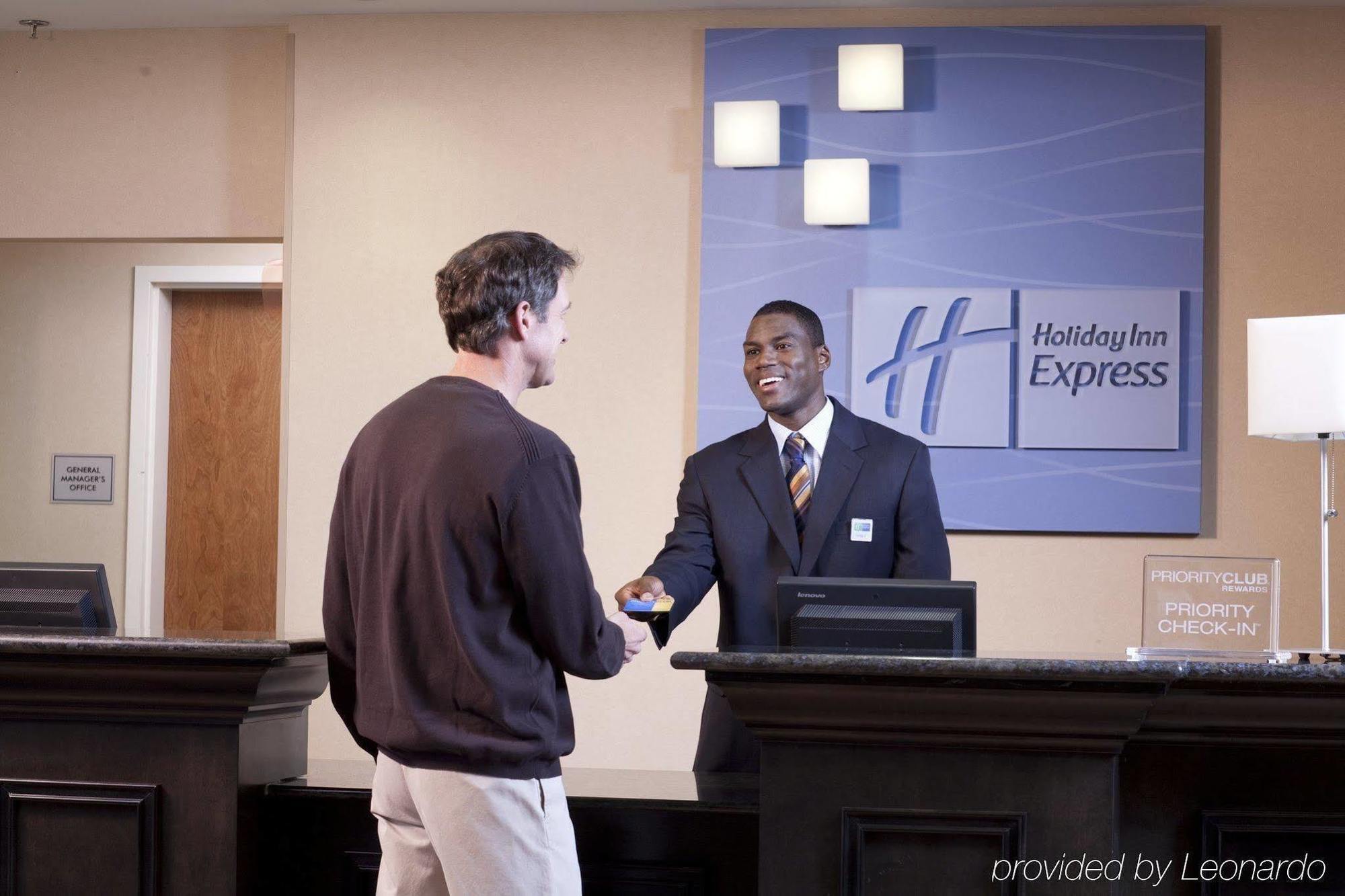 Holiday Inn Express - Charleston/Kanawha City By Ihg Інтер'єр фото